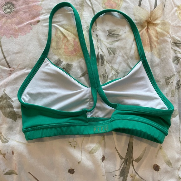 Golf Green Fleo sports bra size small - Picture 5 of 5
